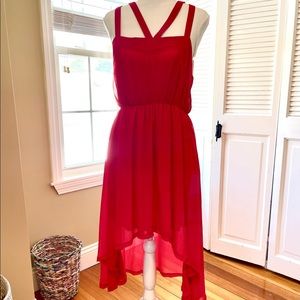 L’atiste by Amy NWT high-low red dress 💃🏼